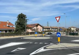 La nuova rotatoria tra via Pes di Villamarina e corso XXV Aprile
